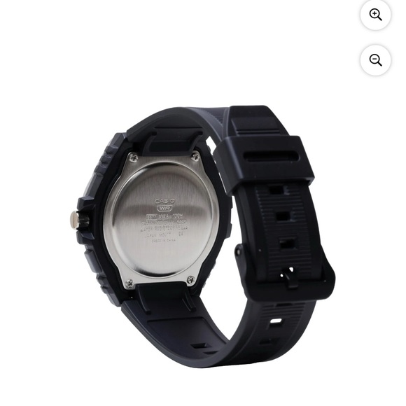NWT Casio Black and Silver Digital Watch MWD100H - Picture 4 of 6